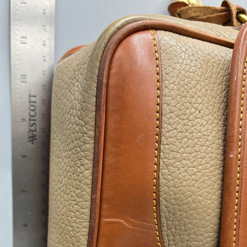 DOONEY BURKE ALL-WEATHER LEATHER  2WAY TURNLOCK SHOULDER BAG C1027401-COSTA RICA - Picture 8 of 12